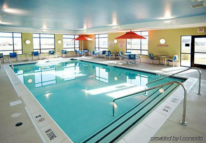 Towneplace Suites Fort Wayne North Exterior foto